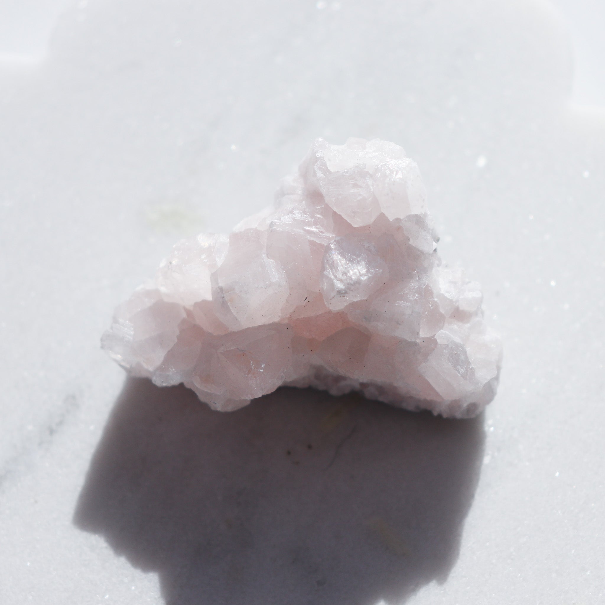 UV Reactive Pink Mangano Mini Cluster #2