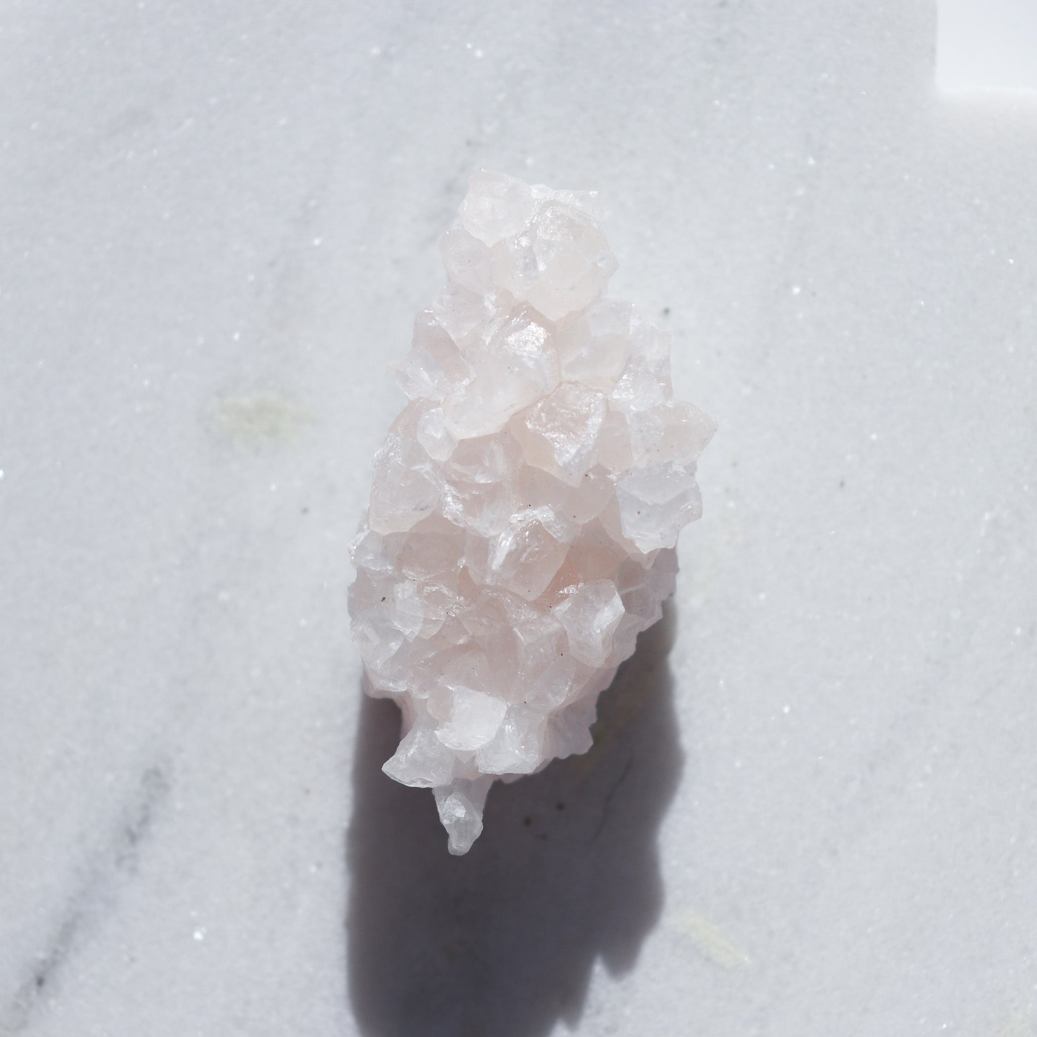 UV Reactive Pink Mangano Mini Cluster #3