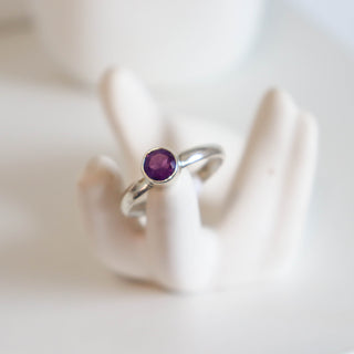 Amethyst Faceted Circle Ring Size 10