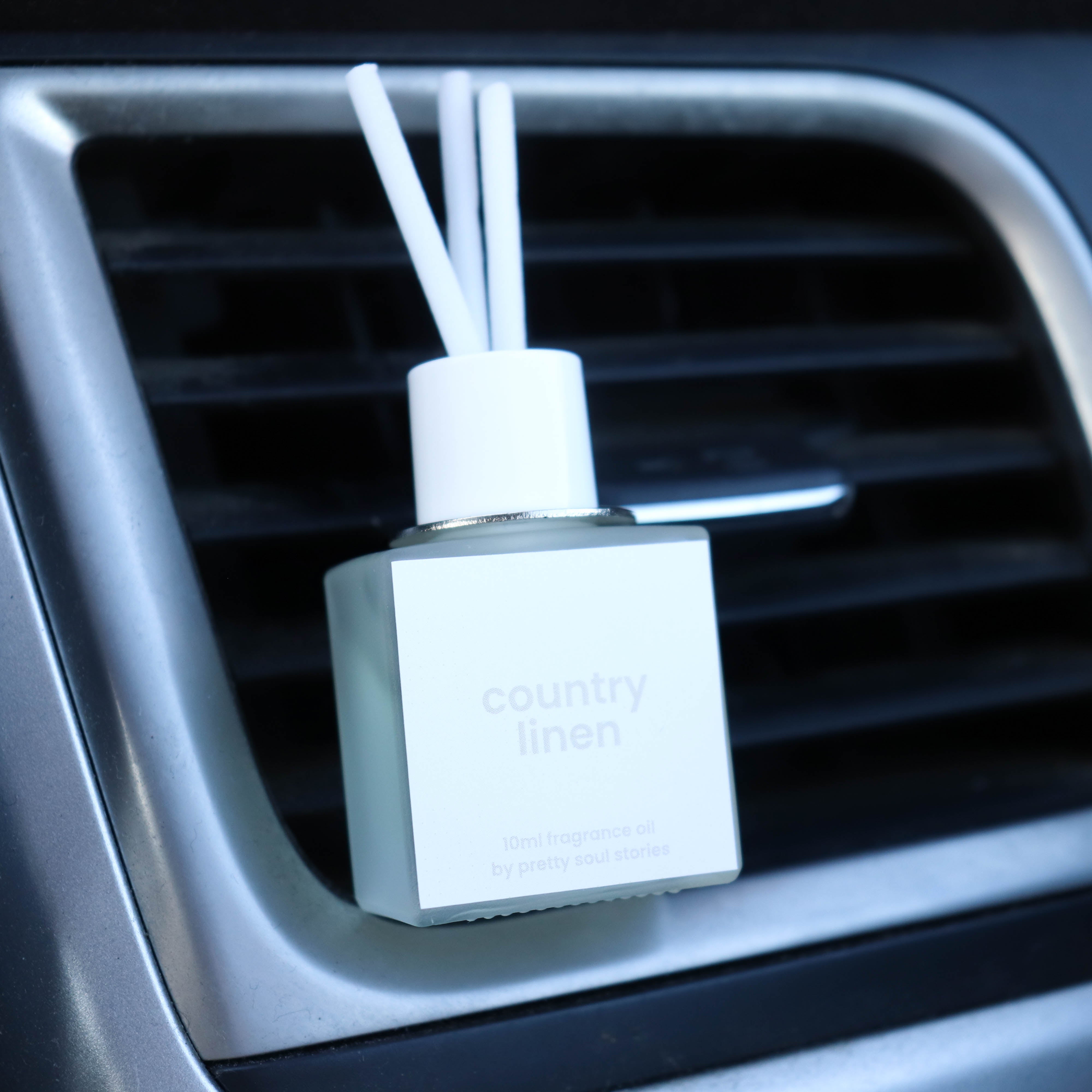 Country Linen Car Clip Diffuser