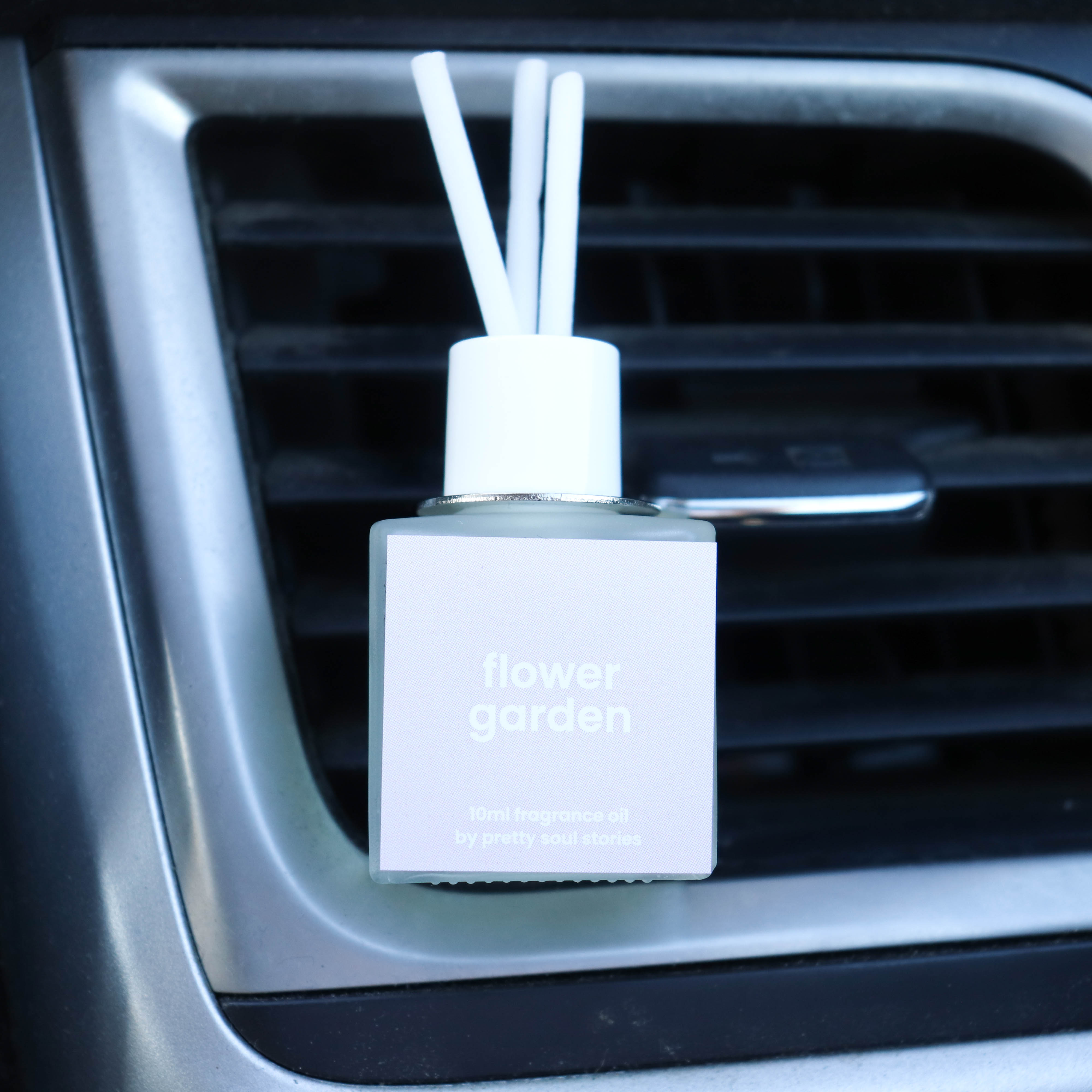 Flower Garden Car Clip Diffuser