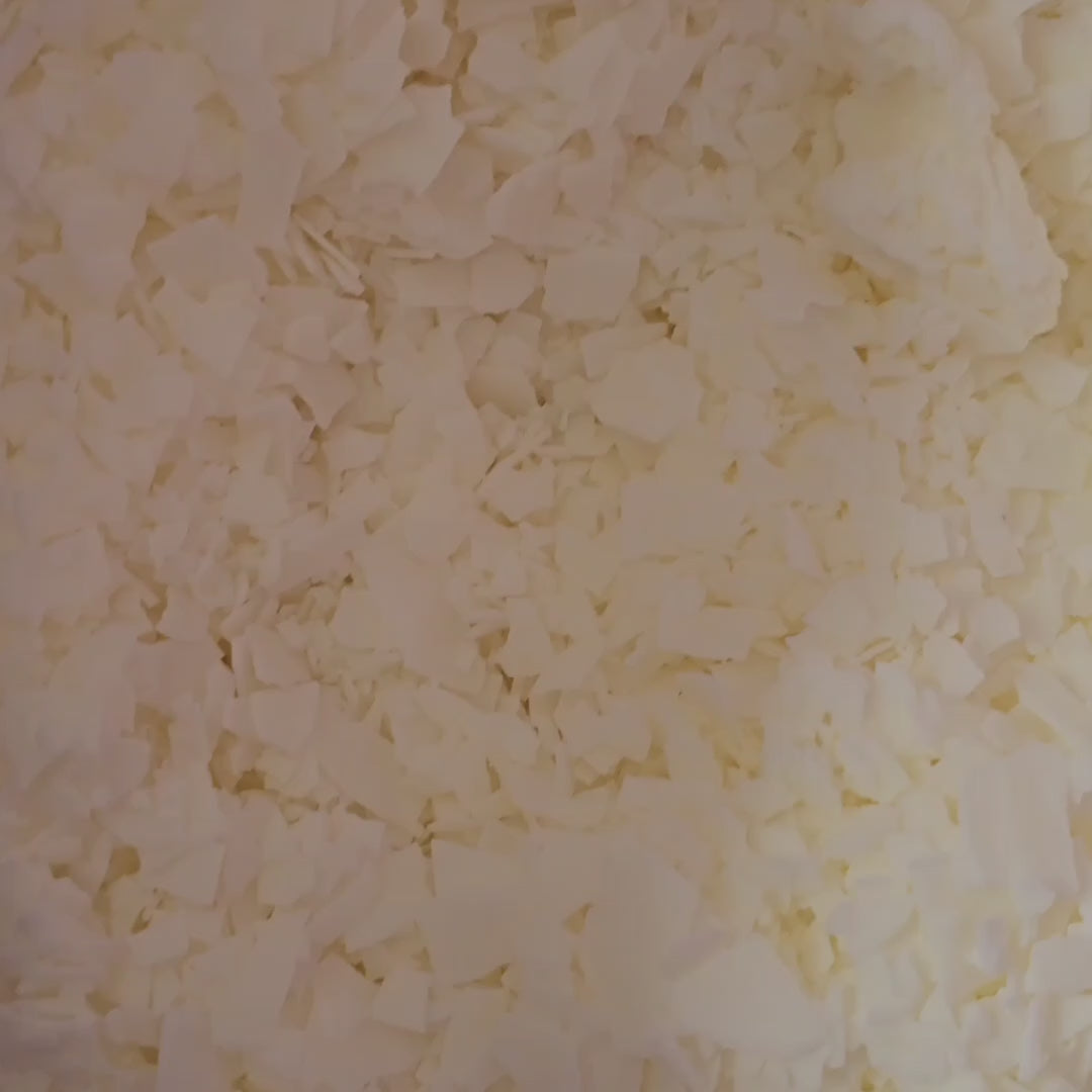 Load video: Cashmere &amp; Mimosa Candle