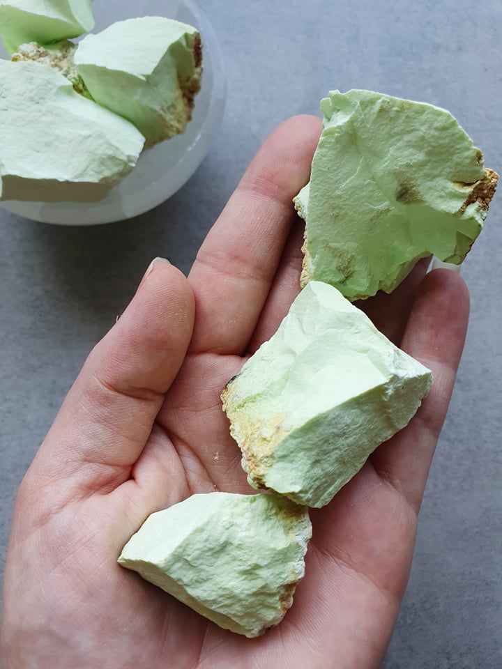 Lemon Chrysoprase - Pretty Soul Stories